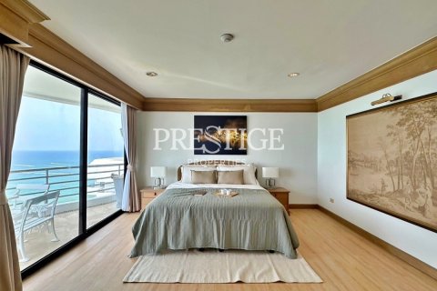 Condo à Pattaya, Thaïlande, 4 chambres № 198544 - photo 19