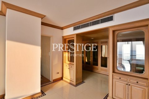 Condo à Pattaya, Thaïlande, 4 chambres № 198544 - photo 15