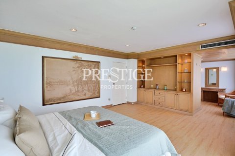 Condo à Pattaya, Thaïlande, 4 chambres № 198544 - photo 21