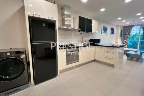 Condominio de 2 dormitorios en Pattaya, Tailandia № 198548 - foto 4