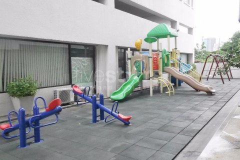Condominio de 2 dormitorios en Bangkok, Tailandia № 66106 - foto 20