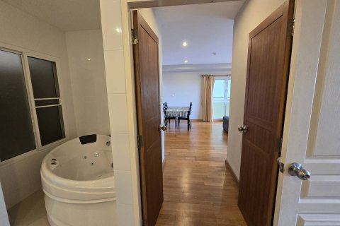 Estudio en el condominio en Hua Hin, Tailandia № 136126 - foto 3