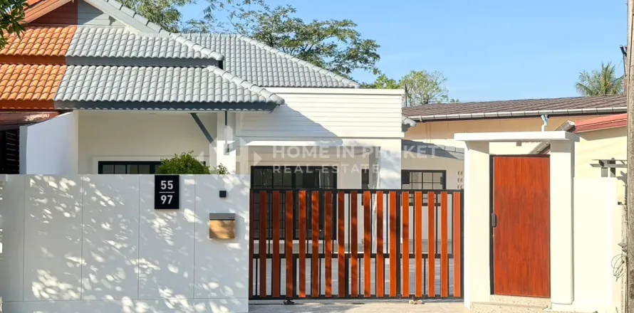 Casa de 3 dormitorios en Phuket, Tailandia № 209542