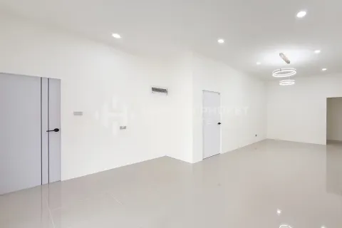 Casa de 3 dormitorios en Phuket, Tailandia № 209542 - foto 5