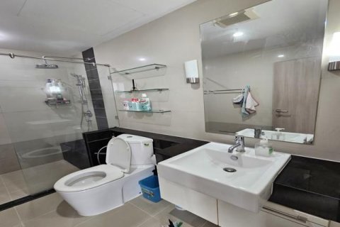Estudio en el condominio en Ratchathewi, Bangkok, Tailandia № 156371 - foto 15