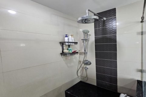 Estudio en el condominio en Ratchathewi, Bangkok, Tailandia № 156371 - foto 17