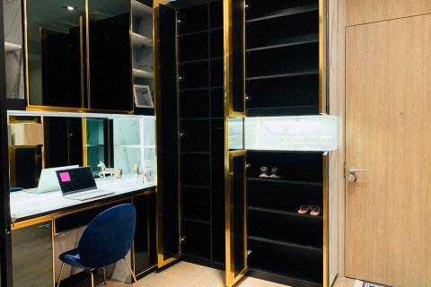 Condominio de 1 dormitorio en Bangkok, Tailandia № 143702 - foto 3