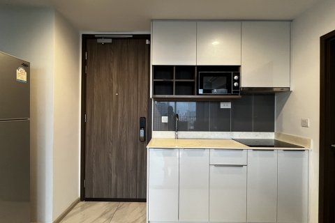 Condo in Watthana, Bangkok, Thailand, 2 bedrooms № 201220 - photo 10