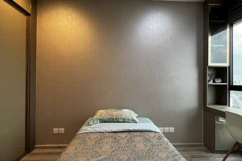 Condo in Watthana, Bangkok, Thailand, 2 bedrooms № 201220 - photo 8
