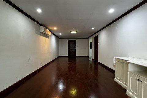 Eigentumswohnung in Watthana, Bangkok, Thailand, 1 Schlafzimmer № 201224 - Foto 5