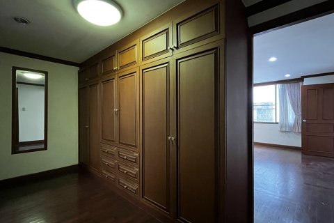 Eigentumswohnung in Watthana, Bangkok, Thailand, 1 Schlafzimmer № 201224 - Foto 10