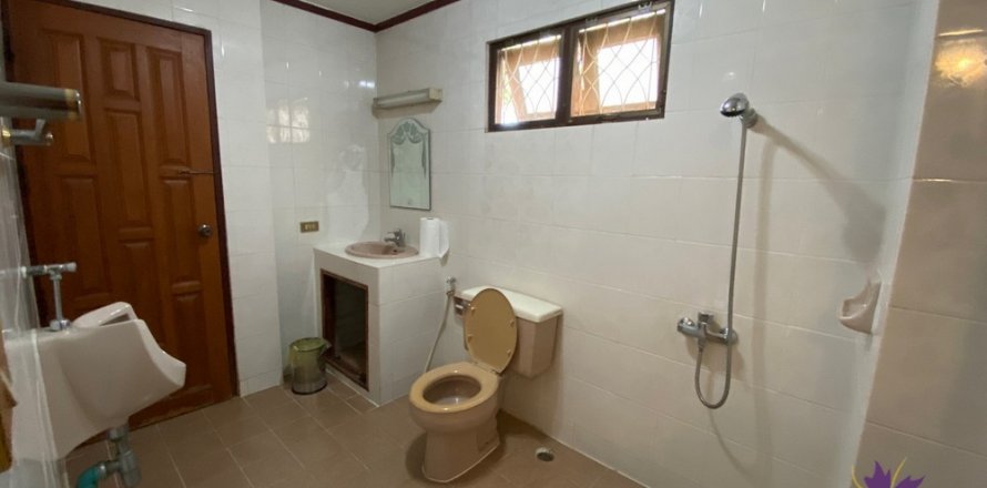 Local comercial en Chiang Mai, Tailandia № 55450
