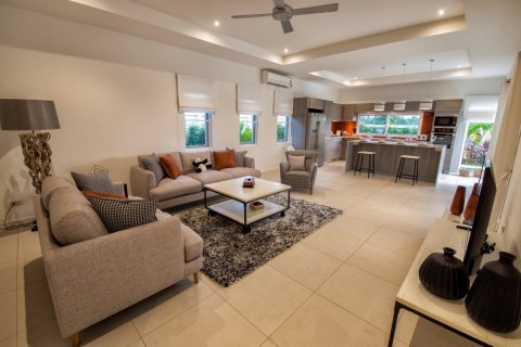 Casa de 3 dormitorios en Hua Hin, Tailandia № 66894 - foto 5