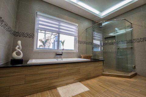 Casa de 3 dormitorios en Hua Hin, Tailandia № 66894 - foto 11