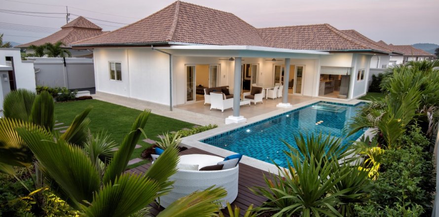 Casa de 3 dormitorios en Hua Hin, Tailandia № 66894