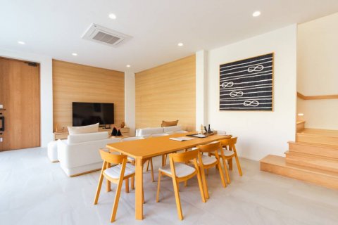 Chalet de 4 dormitorios en Hua Hin, Tailandia № 116792 - foto 4