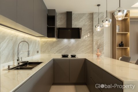 Condominio de 3 dormitorios en Pattaya, Tailandia № 116788 - foto 18