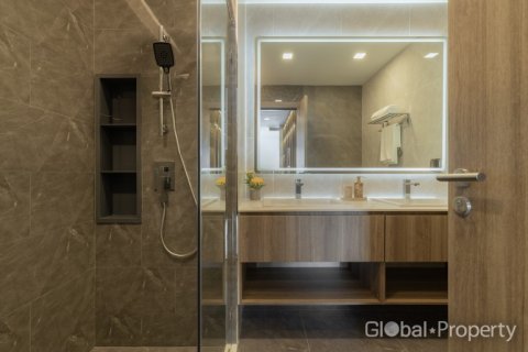 Condominio de 3 dormitorios en Pattaya, Tailandia № 116788 - foto 30