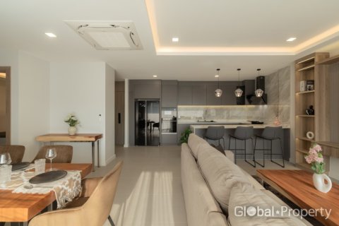 Condominio de 3 dormitorios en Pattaya, Tailandia № 116788 - foto 15