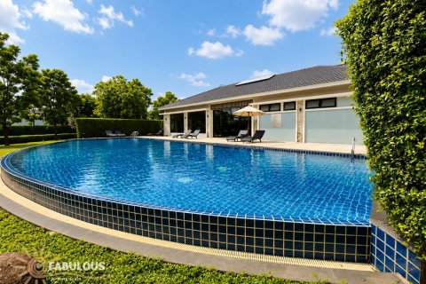 Villa in Bang Tao, Thailand 4 Schlafzimmer № 179297