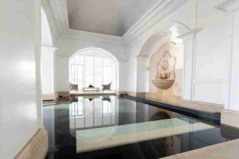 Condominio de 2 dormitorios en Bangkok, Tailandia № 184034 - foto 12