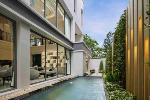 Casa de 3 dormitorios en Bangkok, Tailandia № 184036 - foto 8