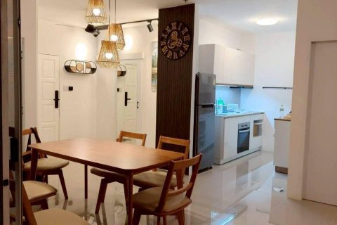 Apartamento de 3 habitaciones en Pattaya, Tailandia № 150923 - foto 2