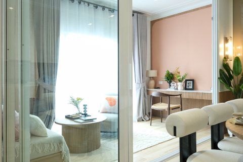 Apartamento de 4 habitaciones en Pattaya, Tailandia № 134282 - foto 9