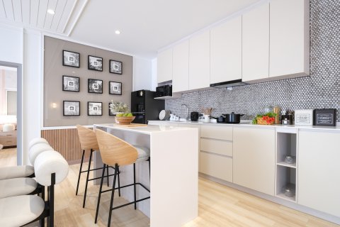 Apartamento de 4 habitaciones en Pattaya, Tailandia № 134282 - foto 7
