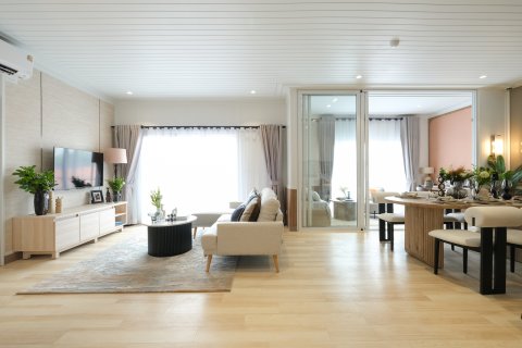 Wohnung in Pattaya, Thailand 4 Zimmer № 134282