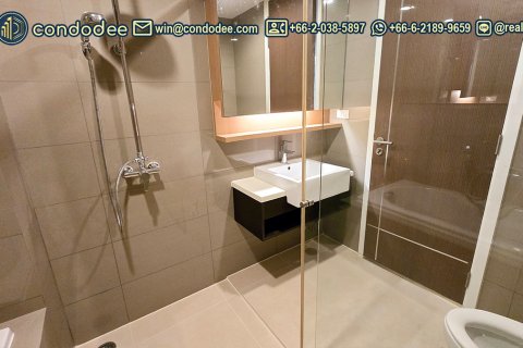 Condominio de 1 dormitorio en Watthana, Bangkok, Tailandia № 201182 - foto 6