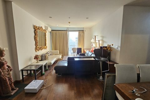 Condo in Watthana, Bangkok, Thailand, 3 bedrooms № 201178 - photo 17