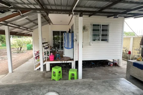 Villa in Udon Thani, Thailand 3 bedrooms № 167533 - photo 22