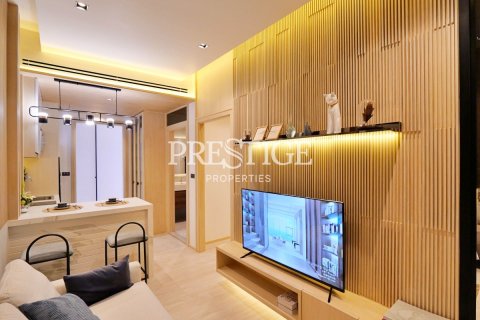 Condo in Pattaya, Thailand, 1 bedroom  № 198616 - photo 3