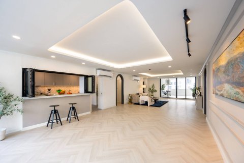 Condominio de 3 dormitorios en Bangkok, Tailandia № 180535 - foto 7
