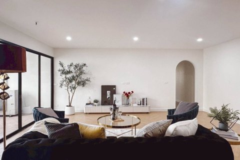 Condominio de 3 dormitorios en Bangkok, Tailandia № 180536 - foto 2