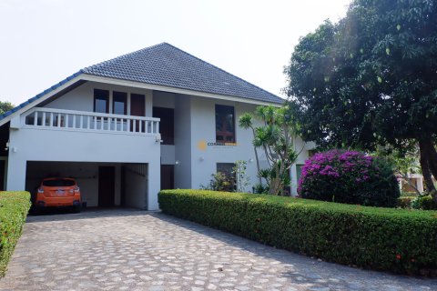 Estudio en Chonburi, Tailandia № 164935 - foto 2