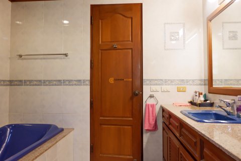 Estudio en Chonburi, Tailandia № 164935 - foto 27