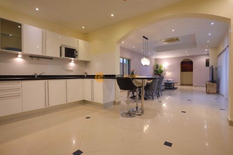 Estudio en Jomtien Beach, Pattaya, Tailandia № 164937 - foto 13