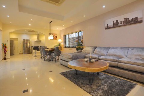 Estudio en Jomtien Beach, Pattaya, Tailandia № 164937 - foto 2