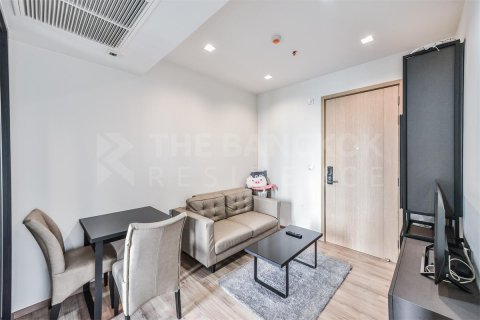 Eigentumswohnung in Bangkok, Thailand, 1 Schlafzimmer  № 185033 - Foto 2