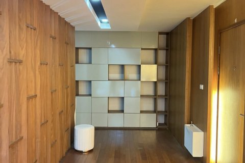 Condo à Bangkok, Thaïlande, 6 chambres № 170372 - photo 10