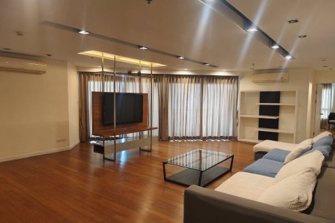 Condo à Bangkok, Thaïlande, 6 chambres  № 170372