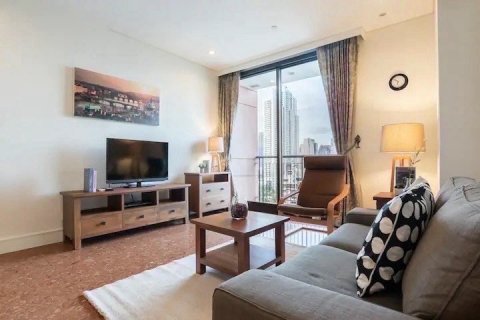 Condo in Bangkok, Thailand, 2 bedrooms № 170373 - photo 4