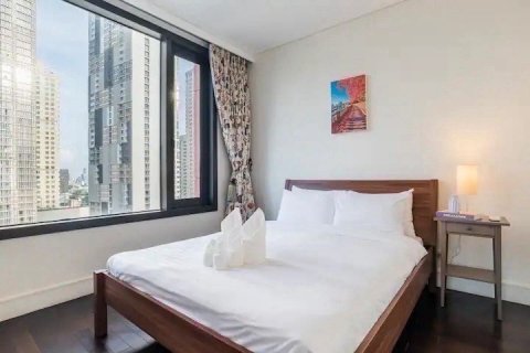 Condo in Bangkok, Thailand, 2 bedrooms № 170373 - photo 10