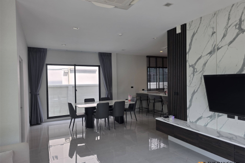 Haus in Bangkok, Thailand 4 Schlafzimmer № 190375 - Foto 5