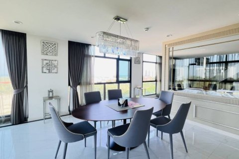 Duplex in Hua Hin, Thailand 5 Schlafzimmer № 172966 - Foto 5