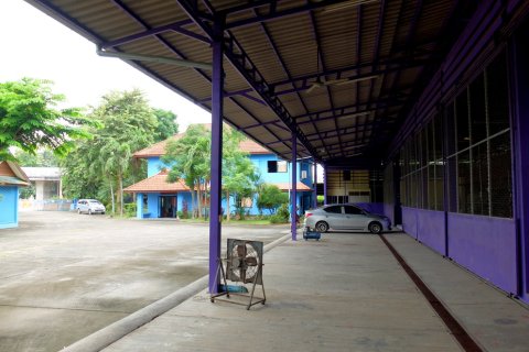 Local comercial en Saraphi, Tailandia № 200467 - foto 6