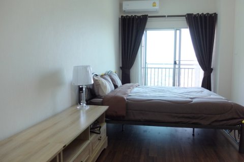 Condo à Chiang Mai, Thaïlande, 2 chambres  № 200464 - photo 6