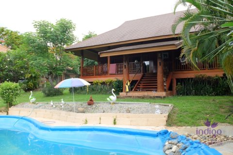 House in Mae Taeng, Thailand 5 bedrooms № 200469 - photo 5